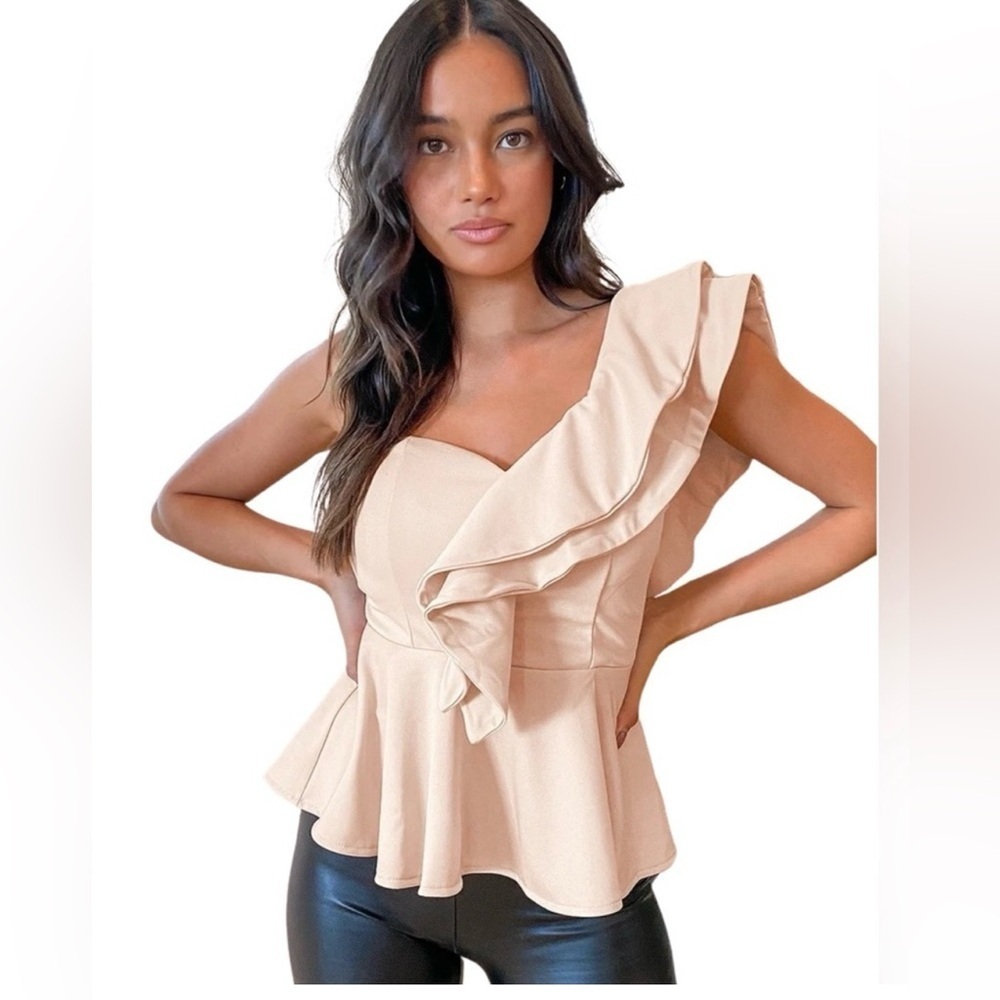 Lulus one shoulder peplum top